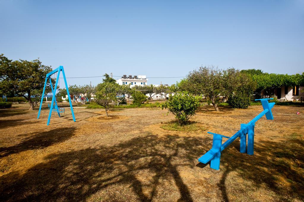 Dolphin Apartments فراكوكاستيلو المظهر الخارجي الصورة